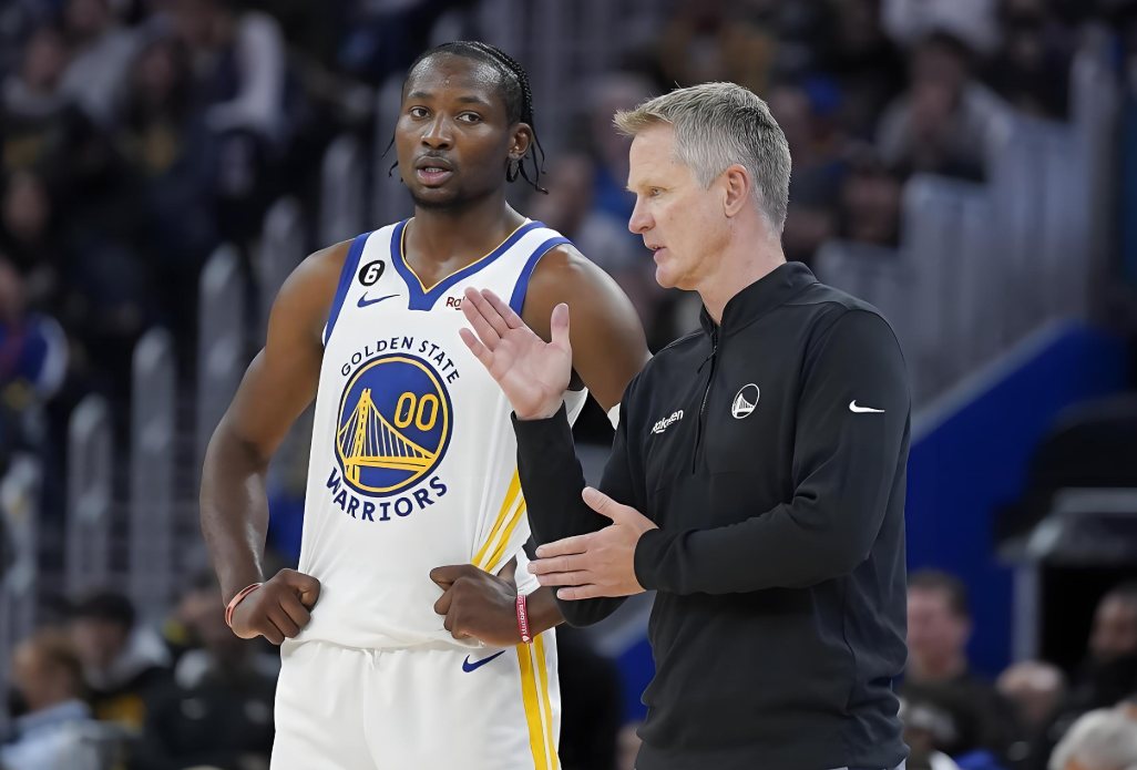 拒绝勇士！探索交易失败，湖人、鹈鹕不当冤大头，詹姆斯闹剧落幕