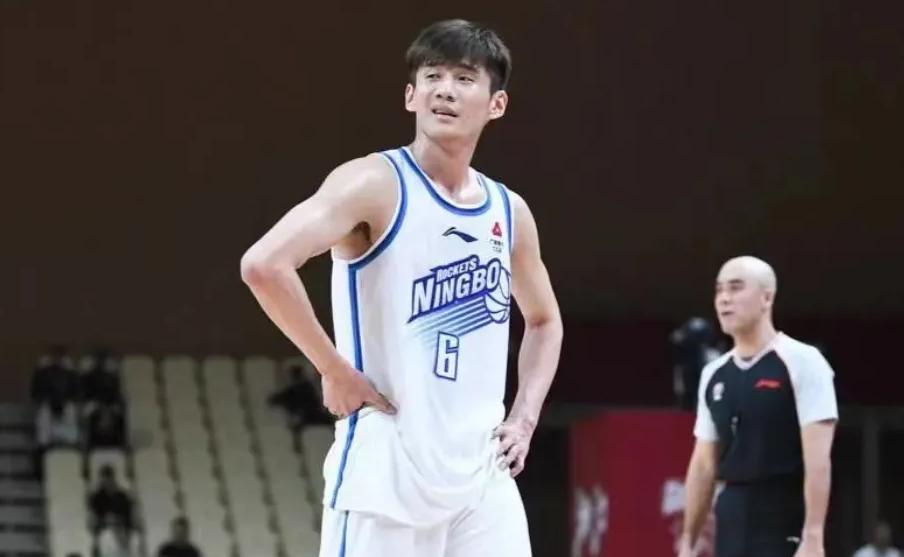 开云体育-中国官网登录入口-命中率36%，三分命中率23%也能拿顶薪！宁波队的目标是继续垫底？