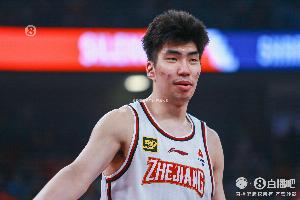 开云Kaiyun官网入口-首秀!余嘉豪面对母队毕尔巴鄂 半场2中1&罚球2中1得到3分4篮板