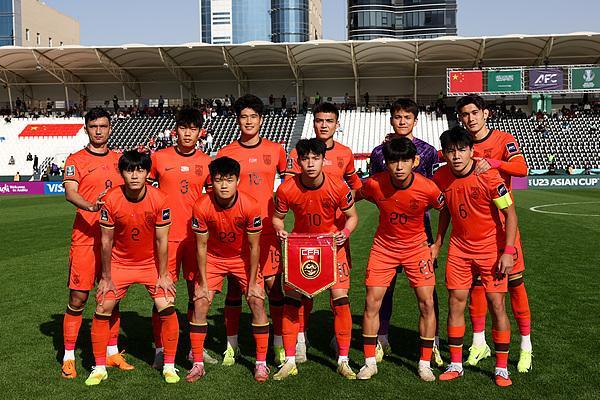 开云体育-中国官网登录入口-安东尼奥提醒弟子保持专注 中、泰两队均有1名主将停赛