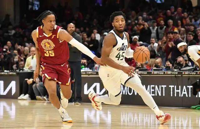 开云体育-中国官网登录入口-骑士退出米切尔交易 尼克斯距离蜘蛛侠更进一步？