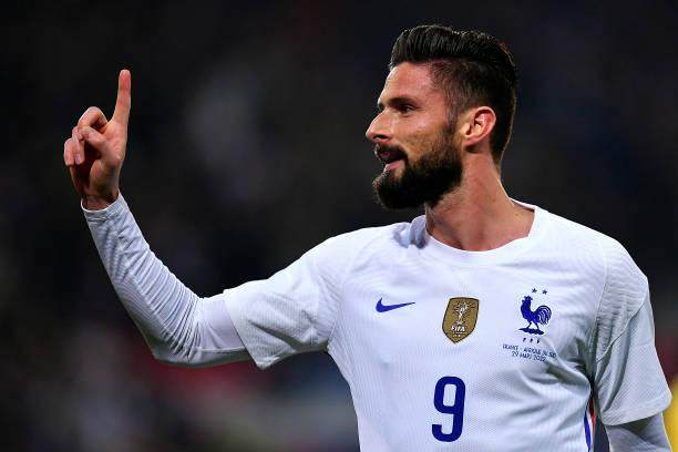 开云体育官网-姆巴佩追逐进球纪录 35岁吉鲁仍没到退出时候