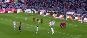 开云体育官网-【德甲】莱万双响穆勒造乌龙 拜仁4比1菲尔特